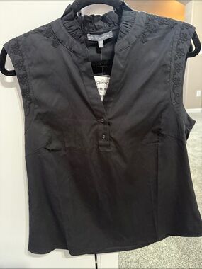 NWT Nordstrom’s Wit & Wisdom Black Sleeveless Ruffle Mock Neck Camisole